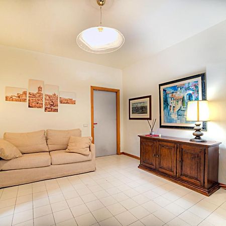 Alfio'S Apartment In Сиена Екстериор снимка