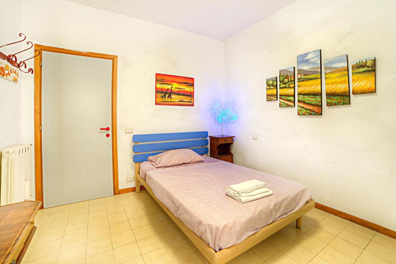 Alfio'S Apartment In Сиена Екстериор снимка