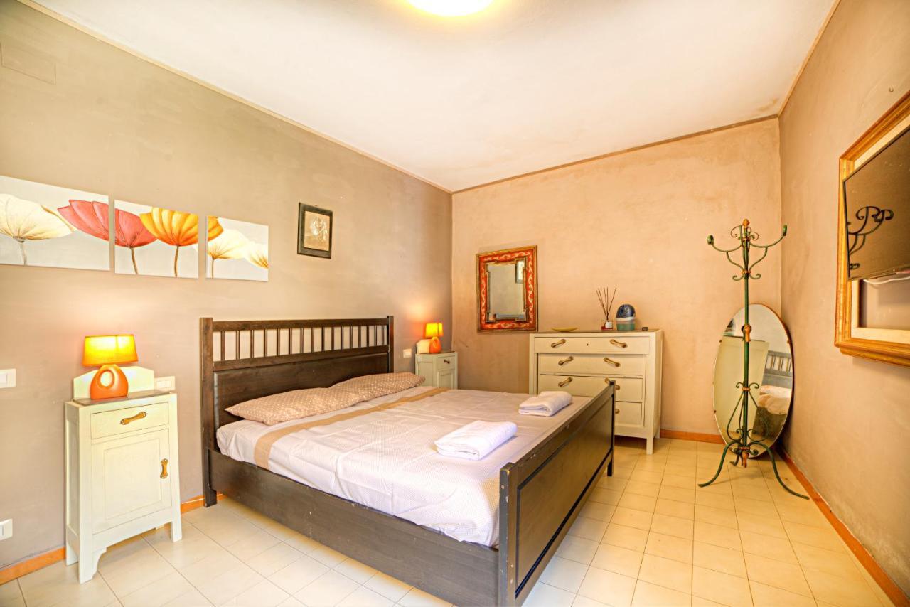 Alfio'S Apartment In Сиена Екстериор снимка