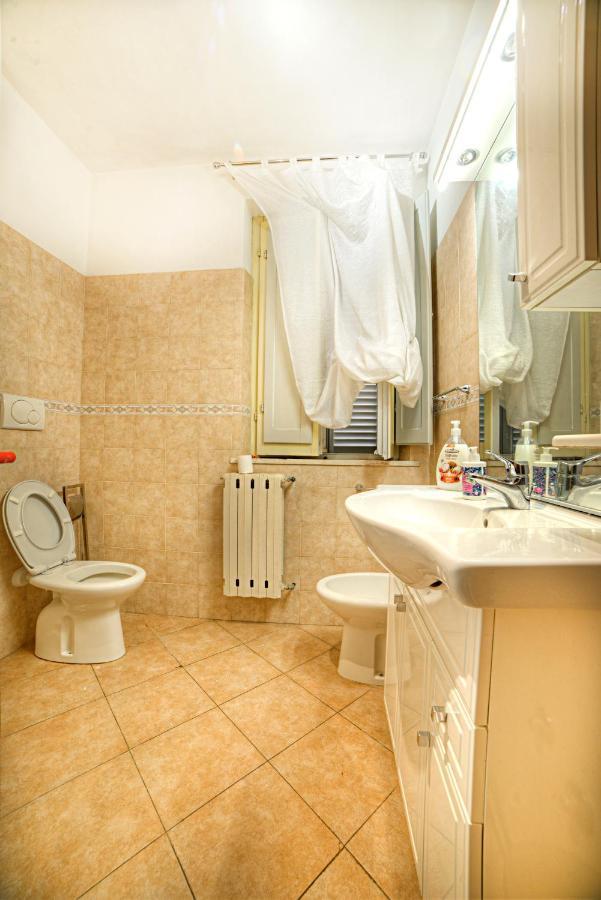 Alfio'S Apartment In Сиена Екстериор снимка